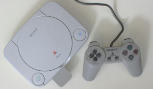 8BitDo Wireless PS1 Controller Review: Worth £40 in 2026 UK?
