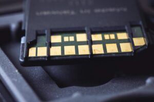 Best SD Card for Miyoo Mini Plus UK 2026: Top Picks Compared